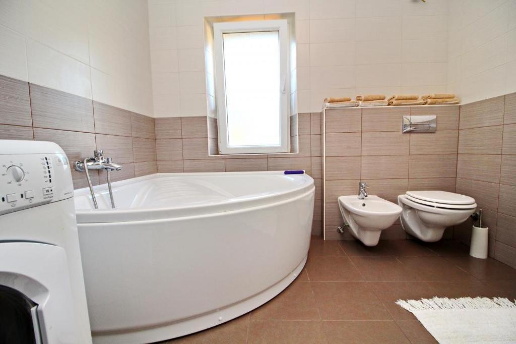 Apartment Lucija Vela Luka Esterno foto