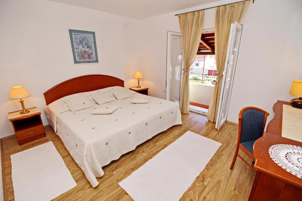 Apartment Lucija Vela Luka Esterno foto