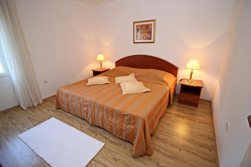 Apartment Lucija Vela Luka Esterno foto
