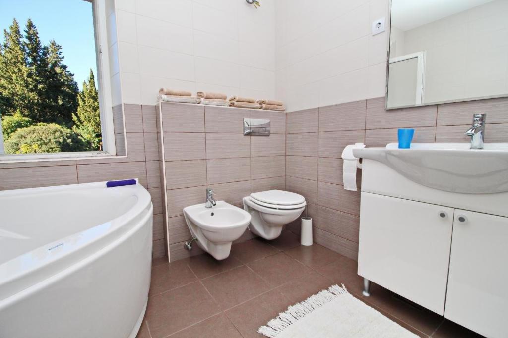 Apartment Lucija Vela Luka Esterno foto