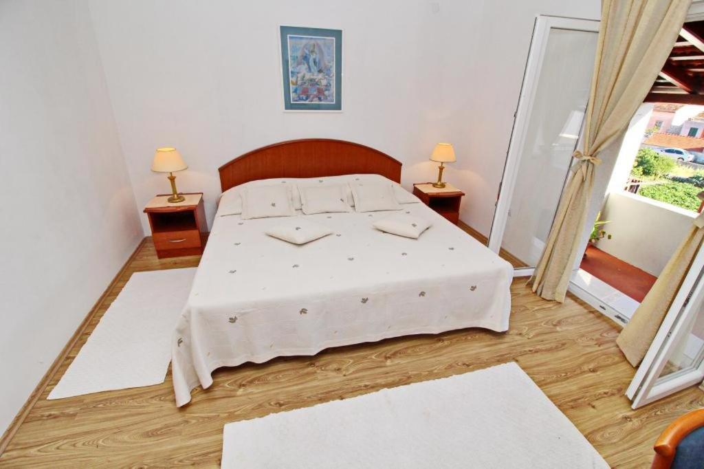 Apartment Lucija Vela Luka Esterno foto